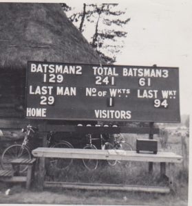 SR - 1960 SCOREBOARD 001